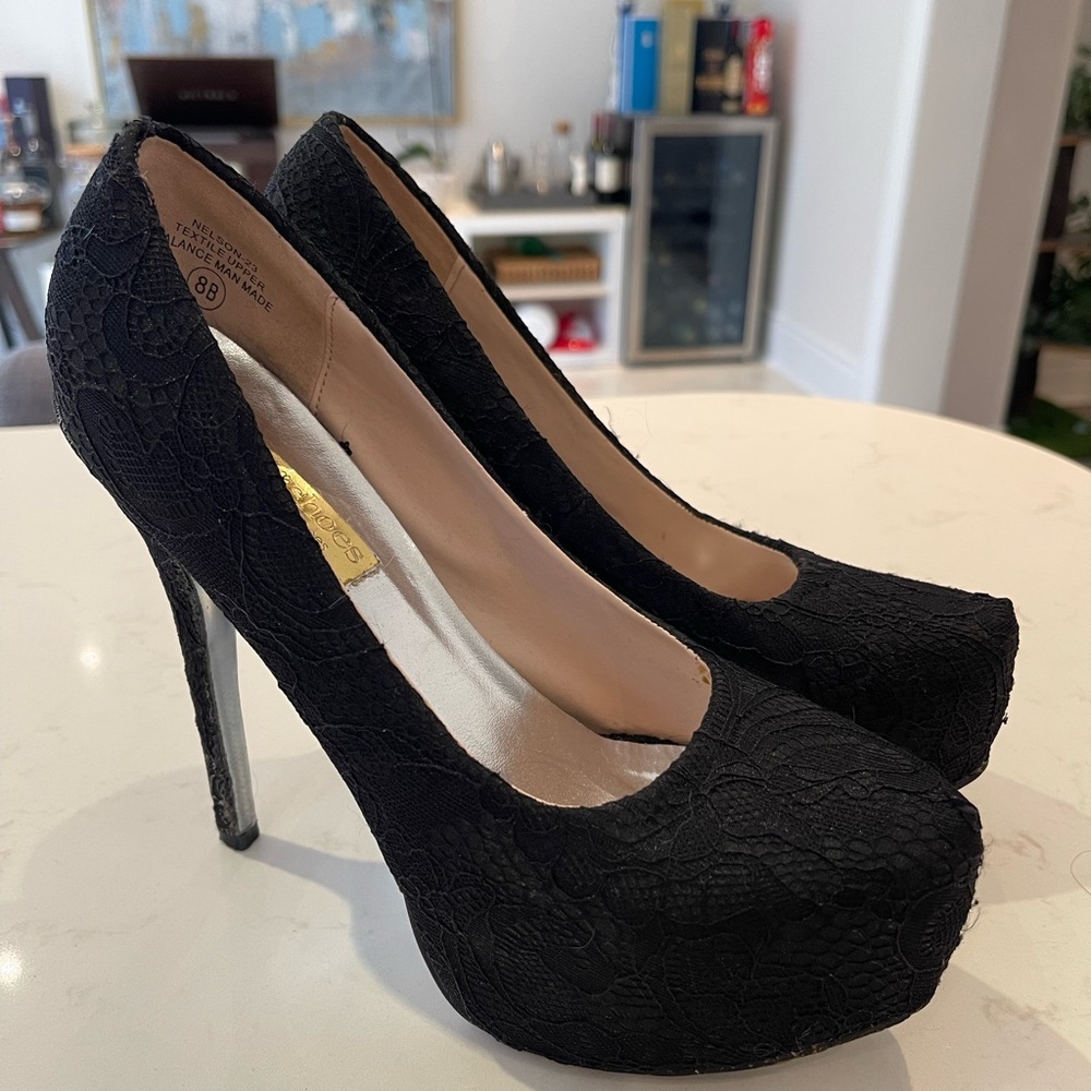 Black lace heels / Halloween heels